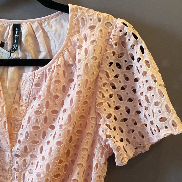 PRETTYGARDEN Short Dress V Neck Short Sleeve A Line Hollow Out Lace Ruffle Dress - Picture 12 of 14